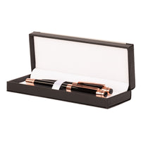 S41 Set de Escritura "THORTON" negro con detalles encobrizados.