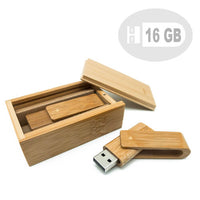 PD1 Pendrive 16GB de bambú en caja de madera.